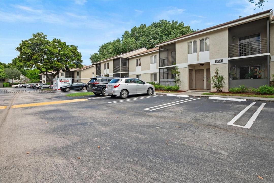 504 Gardens Drive 203, Pompano Beach, Florida 33069, HOA KỲ