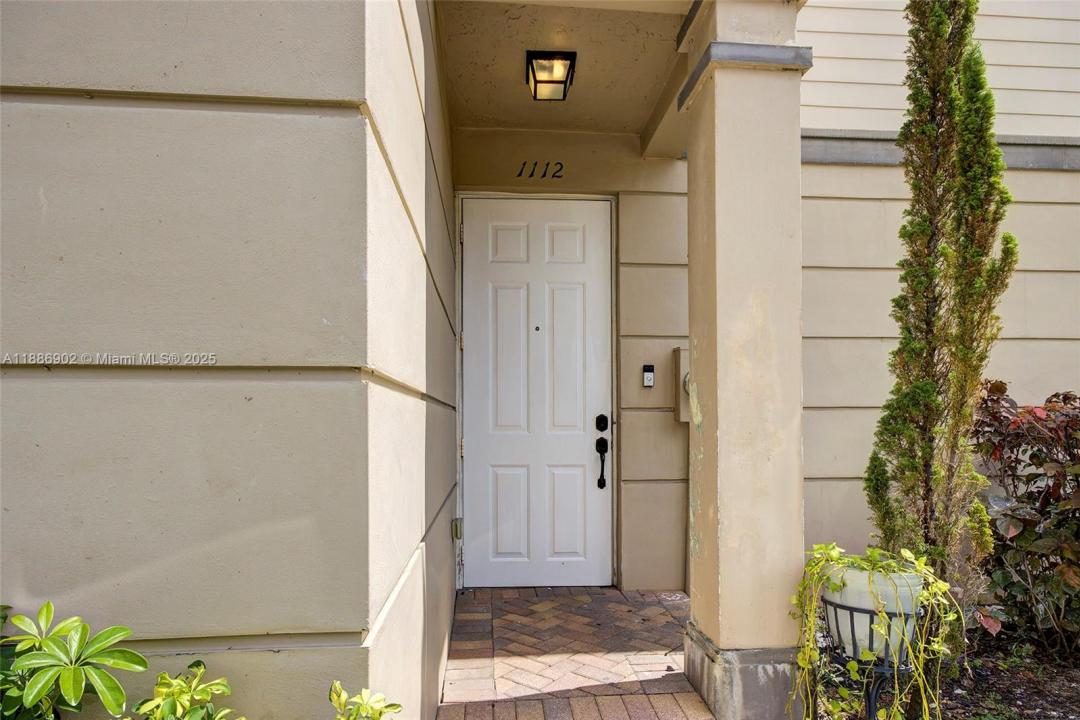 1112 Lucaya Dr, Riviera Beach, فلوريدا 33404, الولايات المتحدة