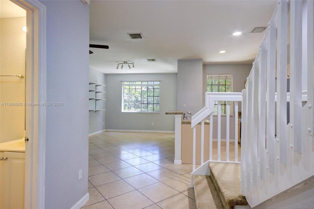1112 Lucaya Dr, Riviera Beach, فلوريدا 33404, الولايات المتحدة
