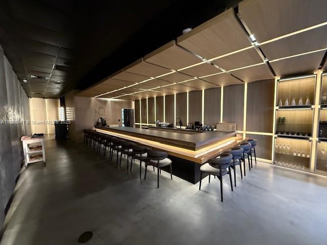 10728 NW 74TH ST RESTAURANT, Doral, Floryda 33178, USA