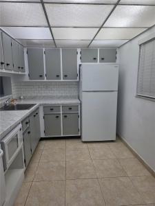 8420 SW 133rd Ave Rd 101, Miami, Florida 33183, USA