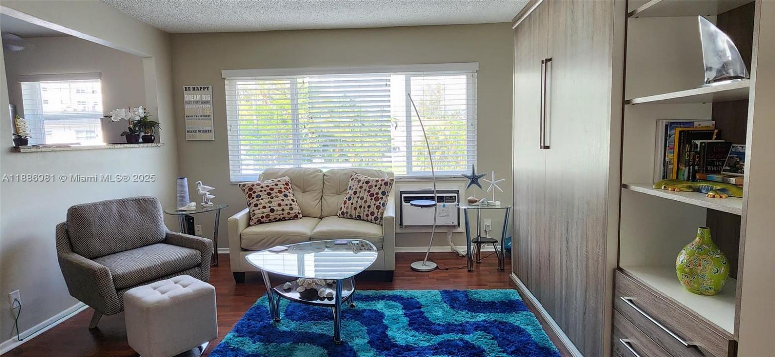 508 Antioch Ave 7, Fort Lauderdale, Florida 33304, Amerika Birleşik Devletleri