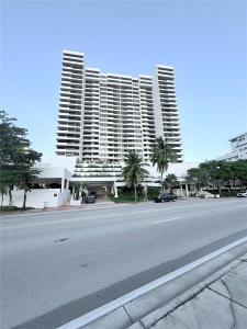 2555 Collins Ave 2112, Miami Beach, Florida 33140, USA