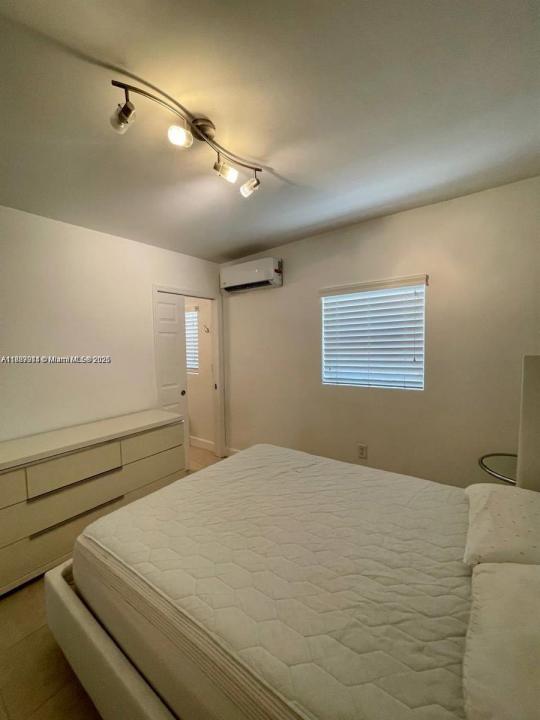 335 Georgia St, Hollywood, Floride 33019, États-Unis