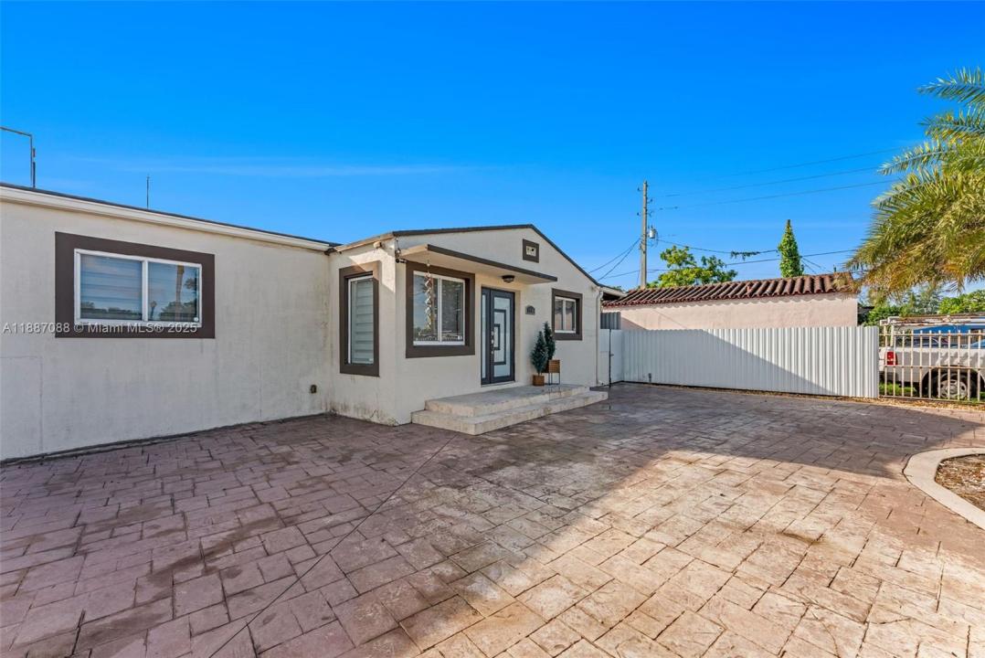 1116 Superior St, Opa-Locka, Flórida 33054, Estados Unidos