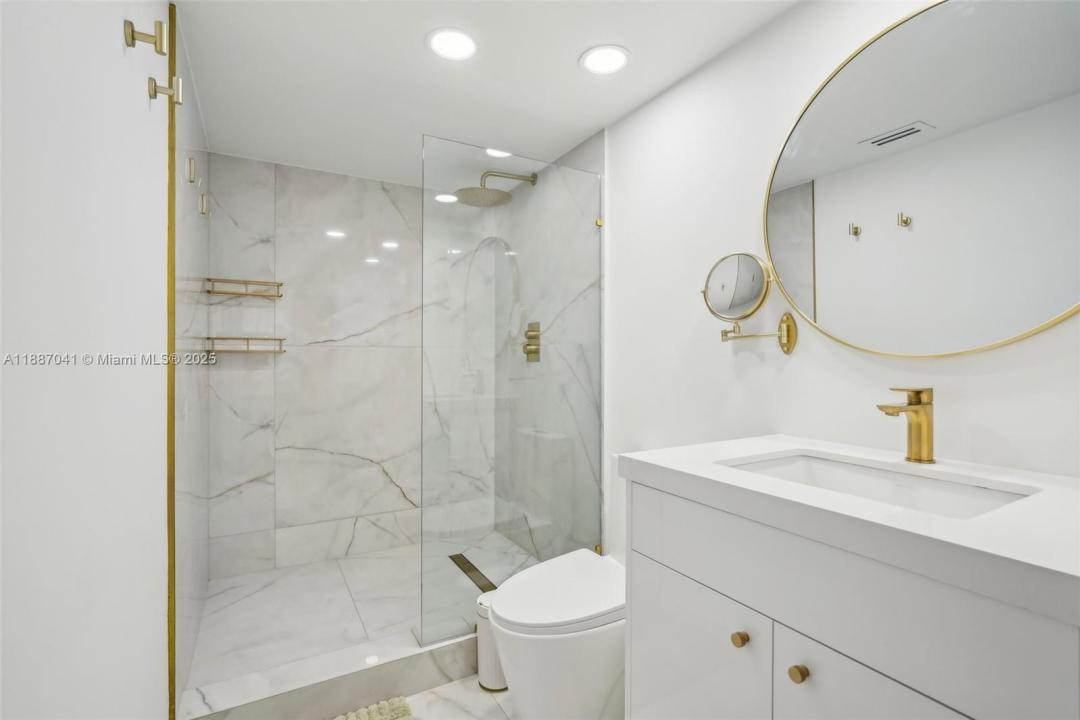 19701 E Country Club Dr 5603, Aventura, フロリダ 33180, アメリカ合衆国