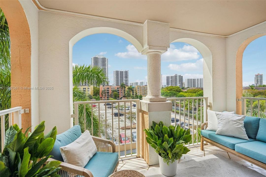 19701 E Country Club Dr 5603, Aventura, フロリダ 33180, アメリカ合衆国