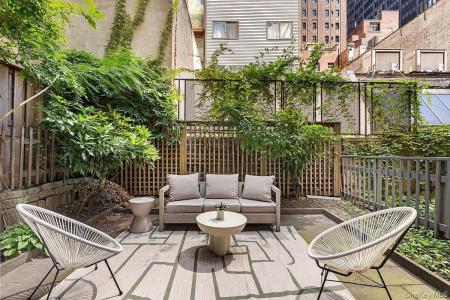 135 38th Street E, New York, New York 10016