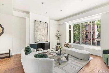 135 38th Street E, New York, New York 10016