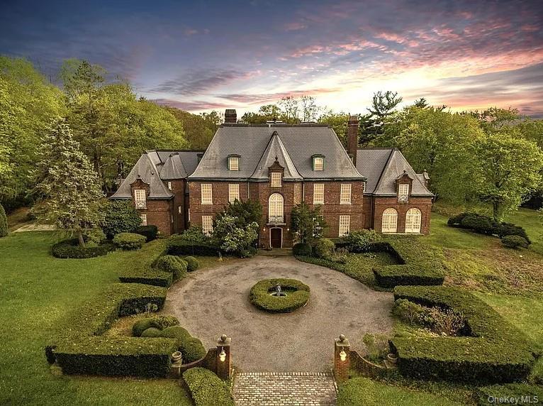 10 Auserehl Court, Huntington, ニューヨーク 11743, アメリカ合衆国