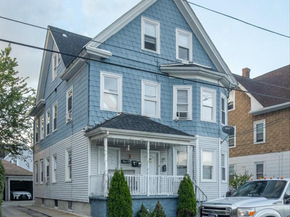 51 Detroit Avenue, Providence, Rhode Island 02907, USA