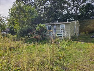 35 Steere Road, Glocester, RI 02814, USA
