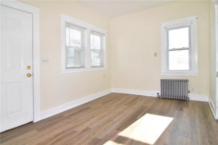 862 CHARLES Street, North Providence, Rhode Island 02911, États-Unis