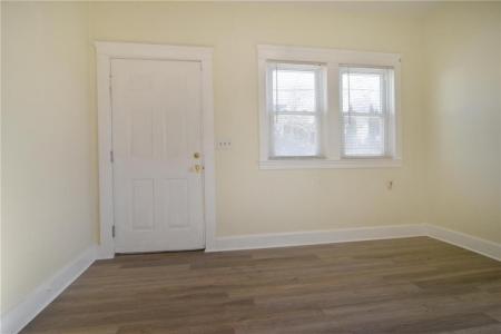 862 CHARLES Street, North Providence, Rhode Island 02911, États-Unis