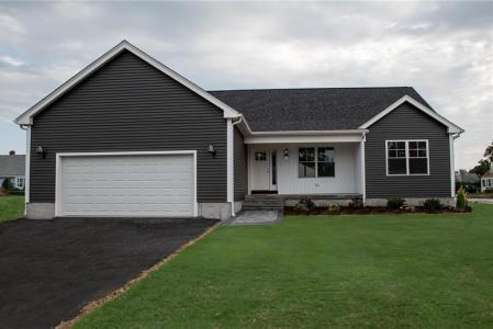 52 Recess Lane, Warwick, RI 02886, USA