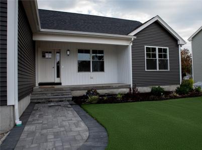 52 Recess Lane, Warwick, Rhode Island 02886