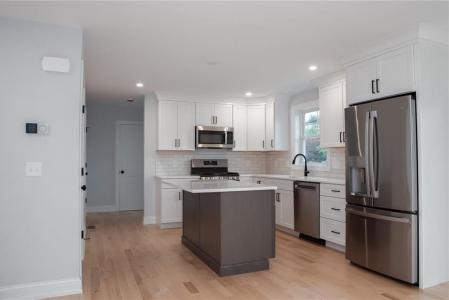 52 Recess Lane, Warwick, Rhode Island 02886