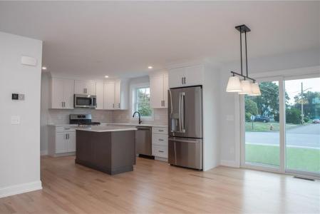 52 Recess Lane, Warwick, Rhode Island 02886