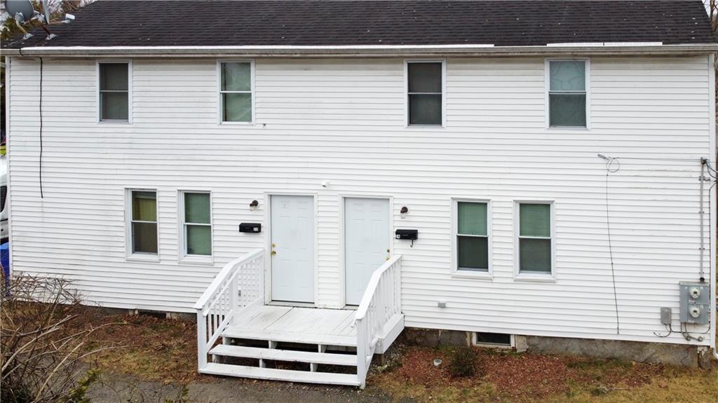 22 Douglas Street, West Warwick, Rhode Island 02893, États-Unis