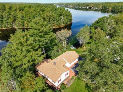 325 Lake Drive, Glocester, Род Айленд 02814, Соединенные Штаты