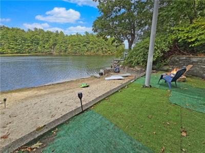 325 Lake Drive, Glocester, Род Айленд 02814, Соединенные Штаты