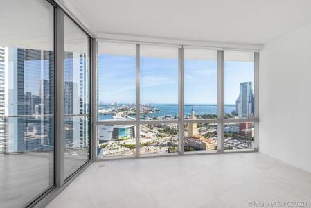 851 NE 1st Avenue 2509, Miami, Florida 33132