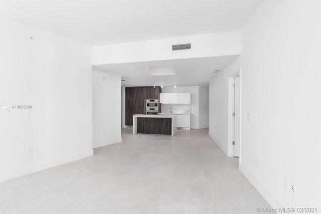 851 NE 1st Avenue 2509, Miami, Флорида 33132, Соединенные Штаты