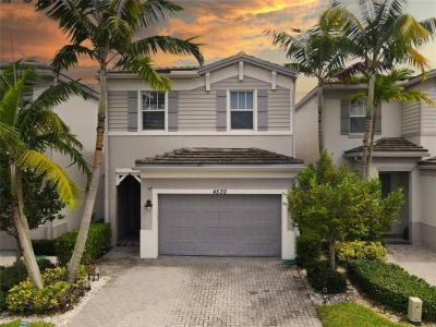 4530 NW 48th Ter, Trails At Central Pa, Tamarac, Florida 33319