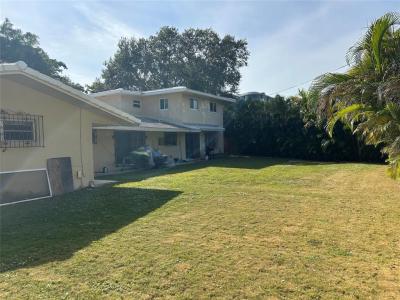 525 NE 58th St, Miami, Florida 33137