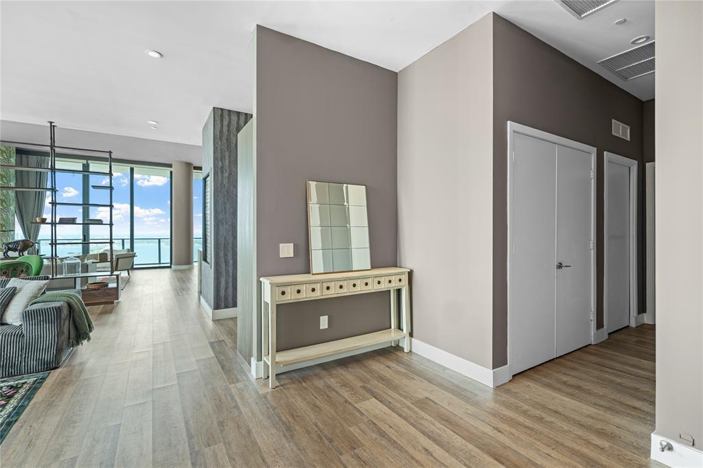 480 NE 31st St PH5104, Miami, Florida 33137, Estados Unidos
