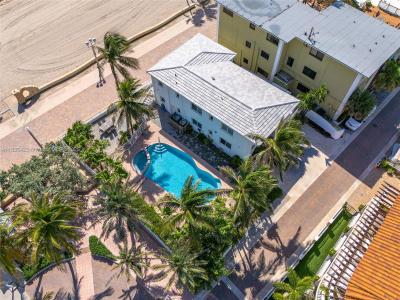 2910 N Surf Rd, Hollywood, Florida 33019