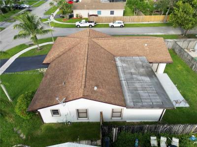9631 NW 42nd Ct, Sunrise, Florida 33351, USA