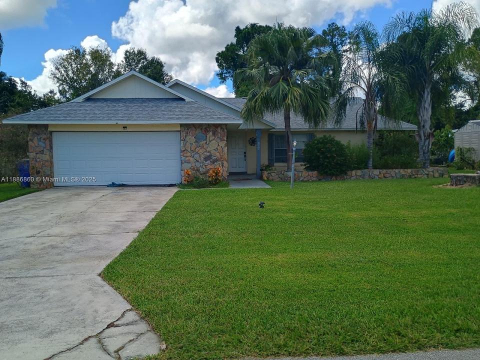 3809 palazzo, Sebring, Floryda 33872, USA