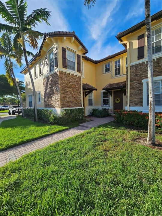 9153 SW 227th St 1, Cutler Bay, Florida 33190, Estados Unidos