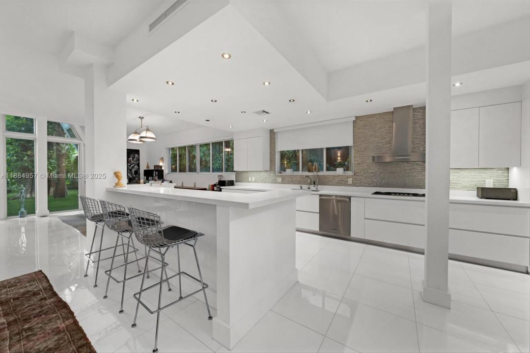 3861 Kumquat Ave, Miami, フロリダ 33133, アメリカ合衆国