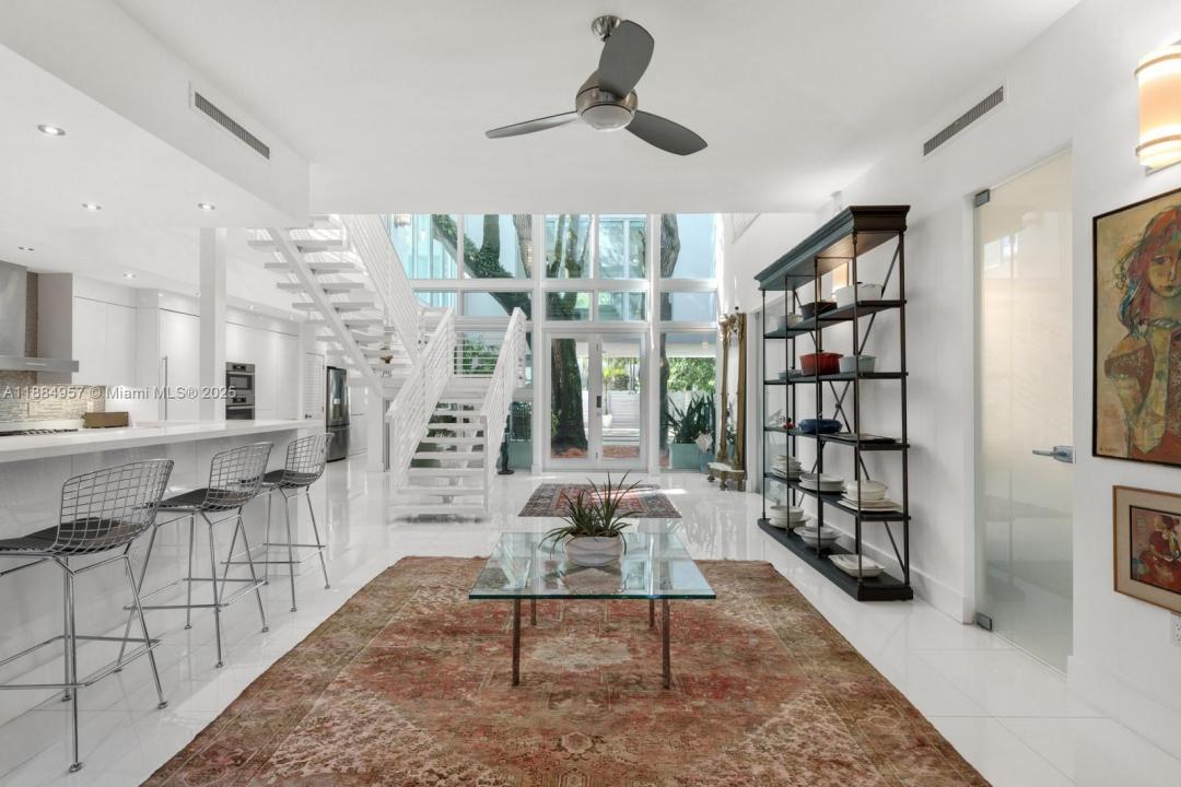 3861 Kumquat Ave, Miami, フロリダ 33133, アメリカ合衆国