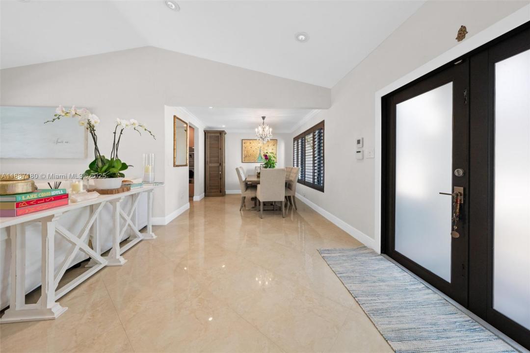 6420 SW 63rd Ter, South Miami, فلوريدا 33143, الولايات المتحدة