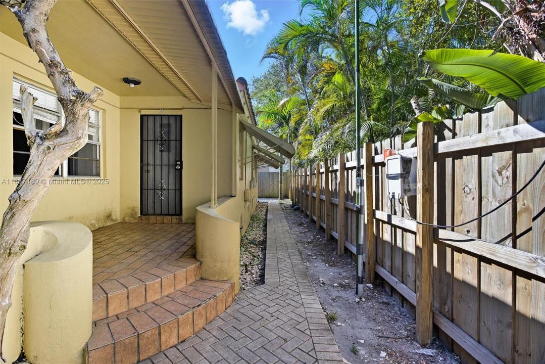 1718 Pierce St 2, Hollywood, 佛罗里达州 33020, 美国