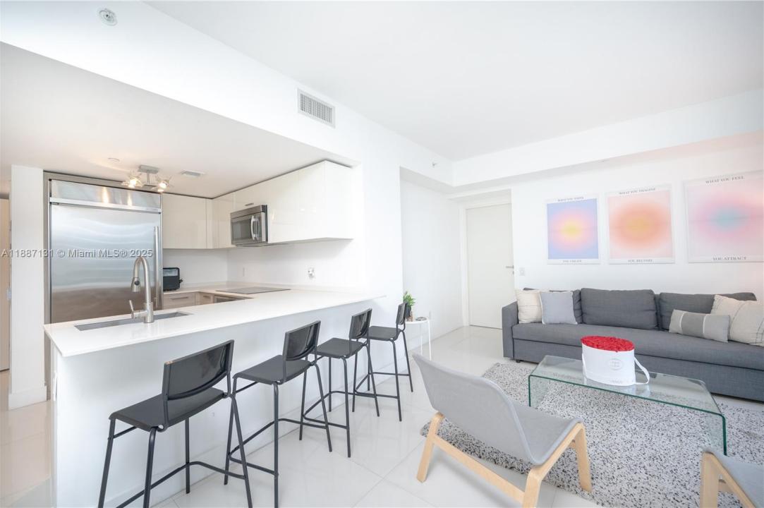 1300 Brickell Bay Dr 1601, Miami, Floride 33131, États-Unis