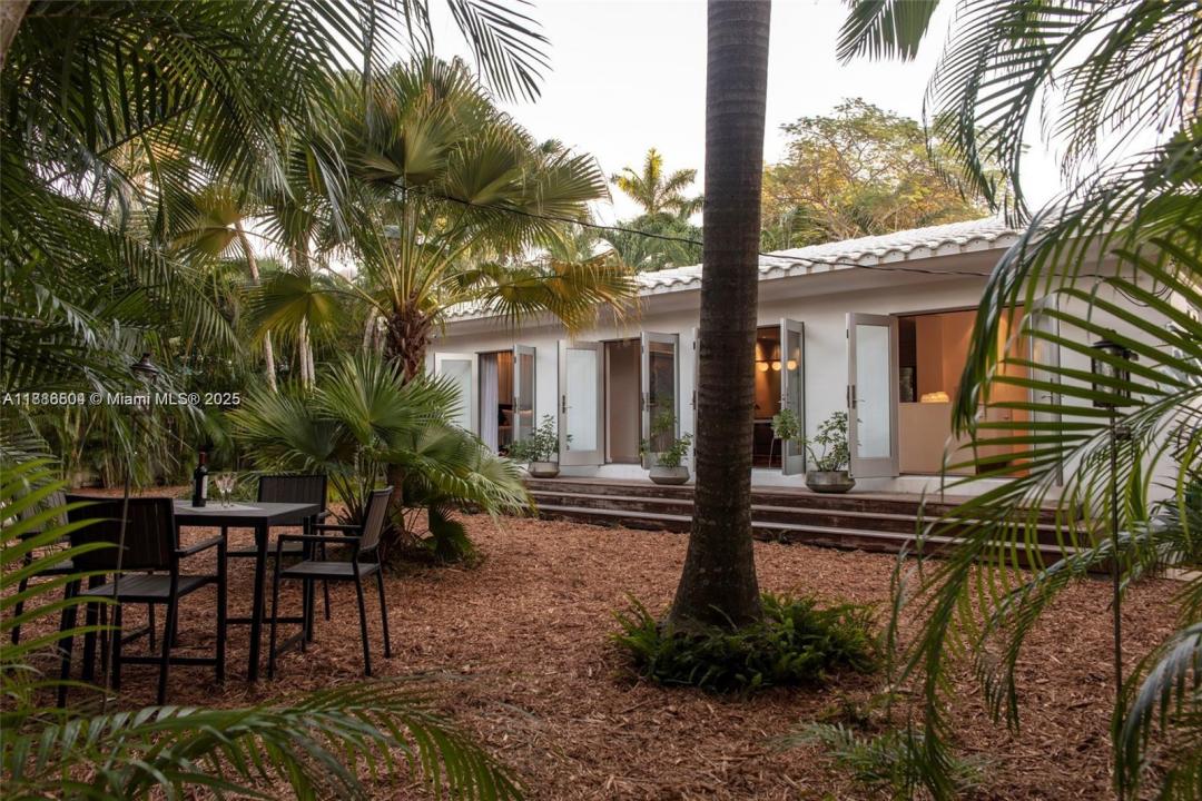 811 NE 71st St, Miami, 플로리다 33138, 미국