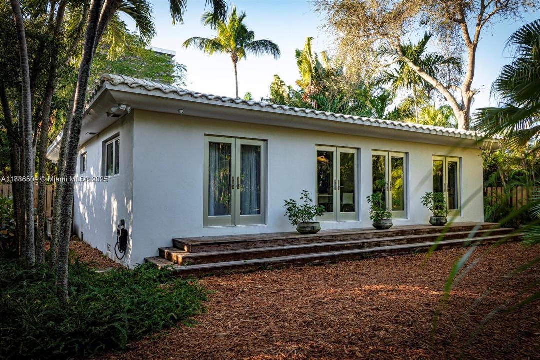 811 NE 71st St, Miami, 플로리다 33138, 미국