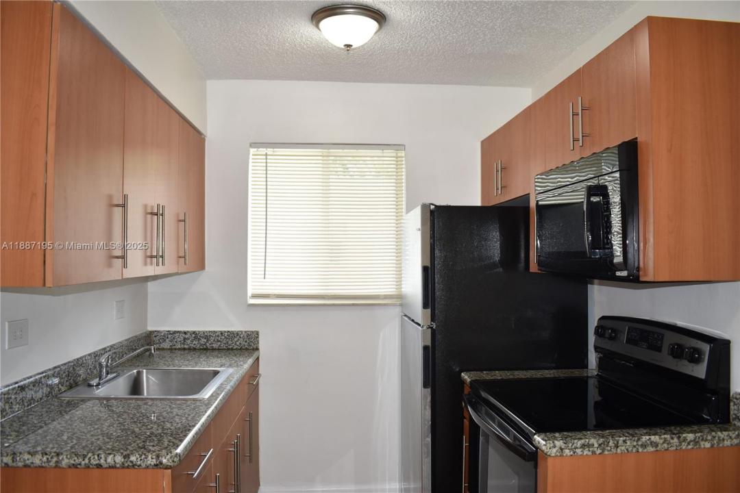 932 Moffett St 7, Hallandale Beach, Florida 33009, HOA KỲ