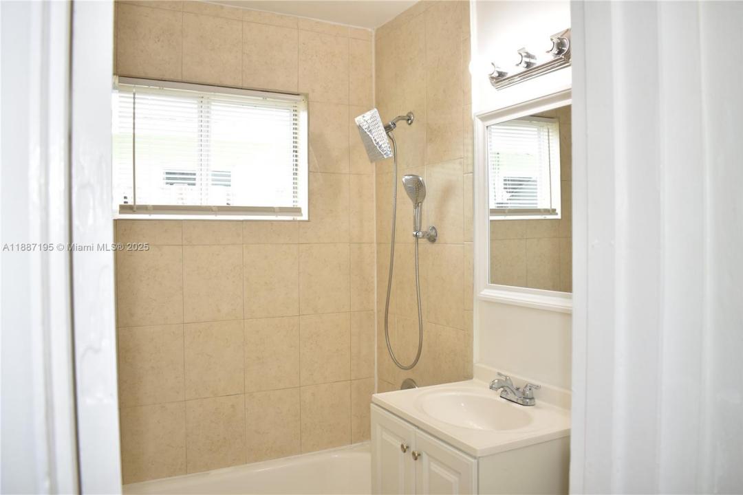 932 Moffett St 7, Hallandale Beach, Florida 33009, HOA KỲ