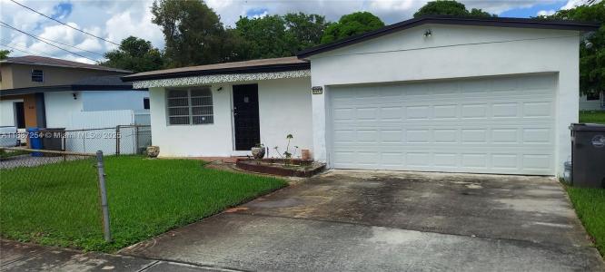 4451 SW 21st St, West Park, Florida 33023, USA