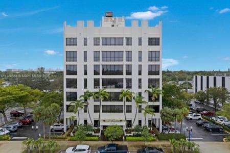 2450 NE Hollywood Blvd 601, Hollywood, Florida 33020, USA