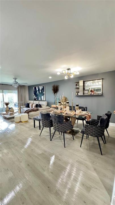 300 SW 130th Ter 407B, Pembroke Pines, 佛罗里达州 33027, 美国
