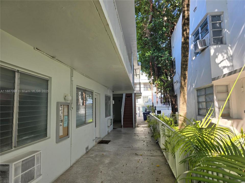 835 Meridian Ave 4, Miami Beach, Florida 33139