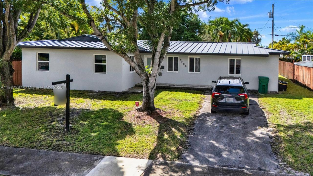 8780 SW 200th St, Cutler Bay, 佛罗里达州 33157, 美国