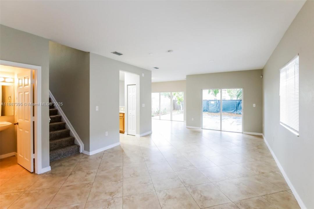 3347 NE 4th St, Homestead, Florida 33033, Estados Unidos