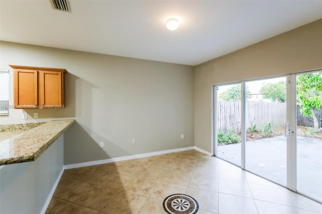 3347 NE 4th St, Homestead, Florida 33033, Estados Unidos